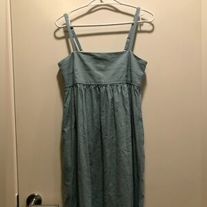 Uniqlo Women's Midi Dress in Light Blue